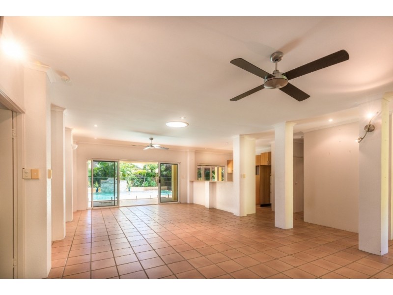 4 Squeaky Close, Kewarra Beach QLD 4879