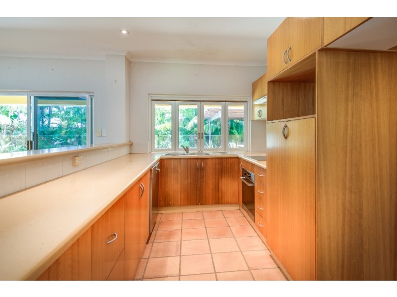 4 Squeaky Close, Kewarra Beach QLD 4879