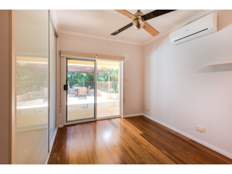 4 Squeaky Close, Kewarra Beach QLD 4879