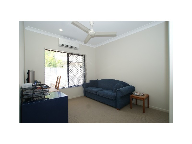 10 Yamba Close, Kewarra Beach QLD 4879