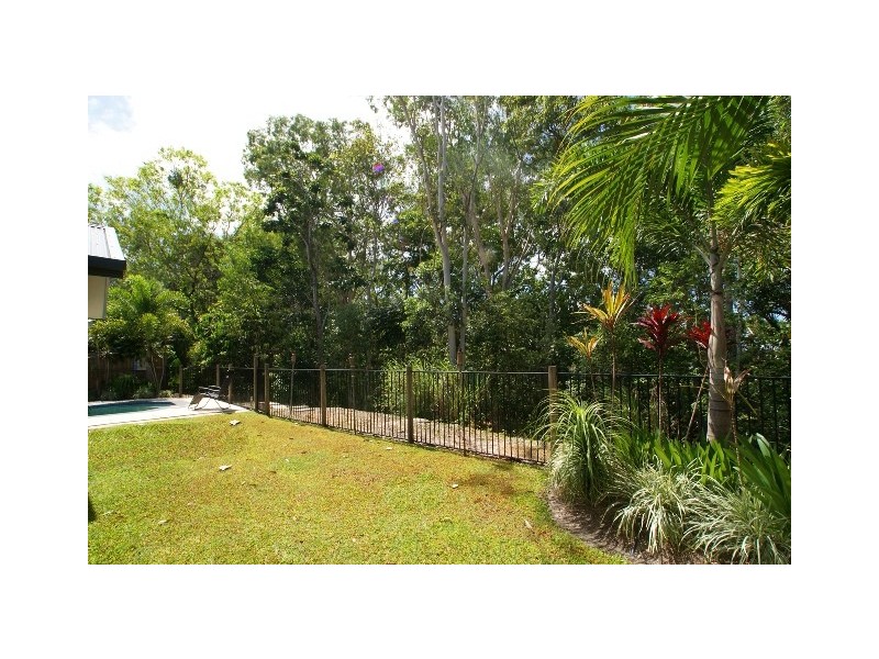 10 Yamba Close, Kewarra Beach QLD 4879