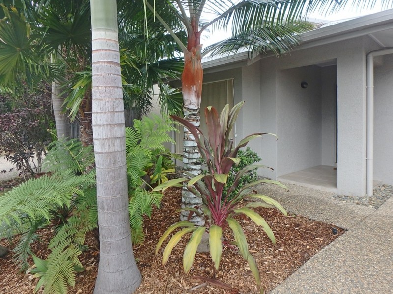 41 Norwood Crescent, Trinity Park QLD 4879