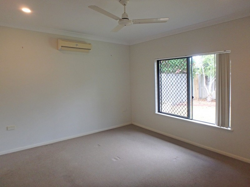 41 Norwood Crescent, Trinity Park QLD 4879