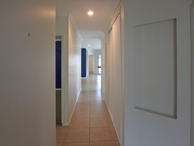 41 Norwood Crescent, Trinity Park QLD 4879