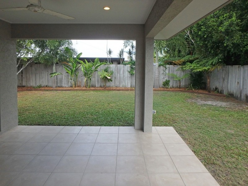 41 Norwood Crescent, Trinity Park QLD 4879