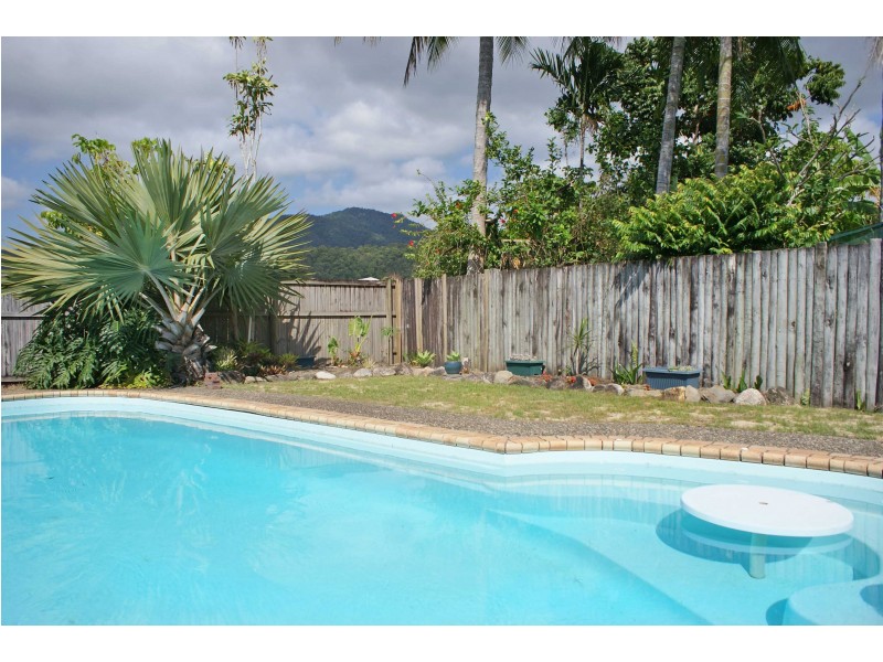 9 Kimberley Street, Trinity Park QLD 4879