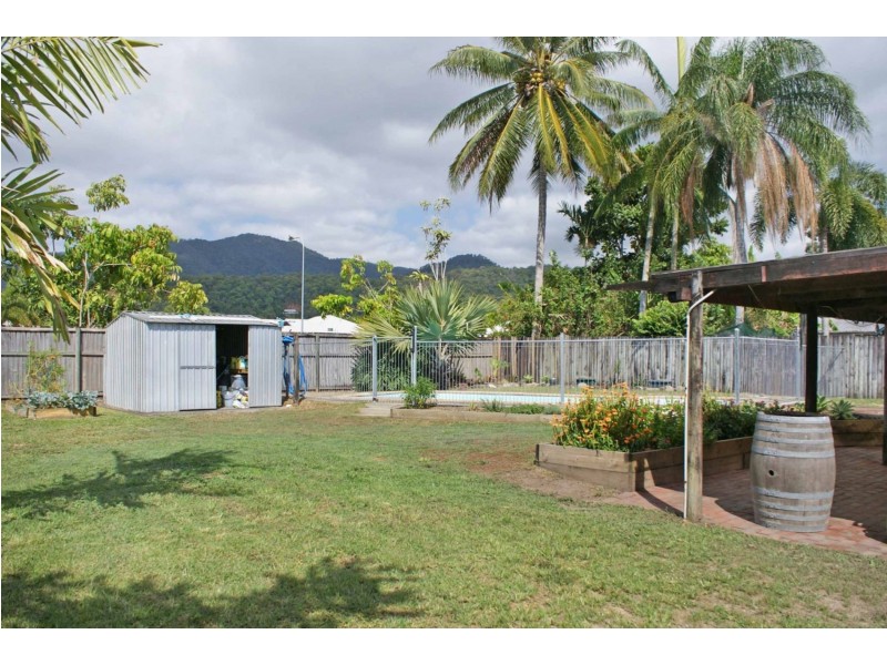 9 Kimberley Street, Trinity Park QLD 4879