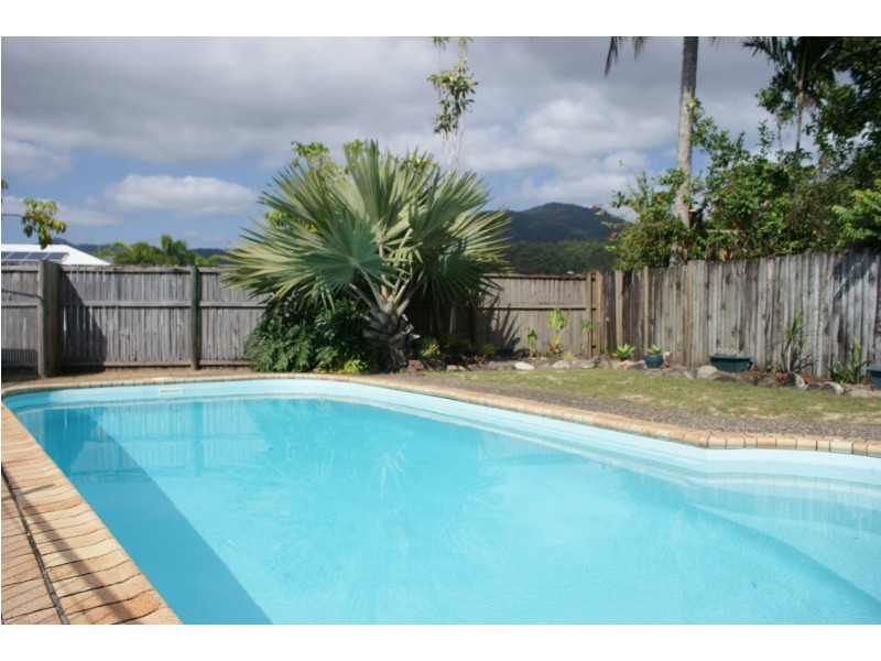 9 Kimberley Street, Trinity Park QLD 4879