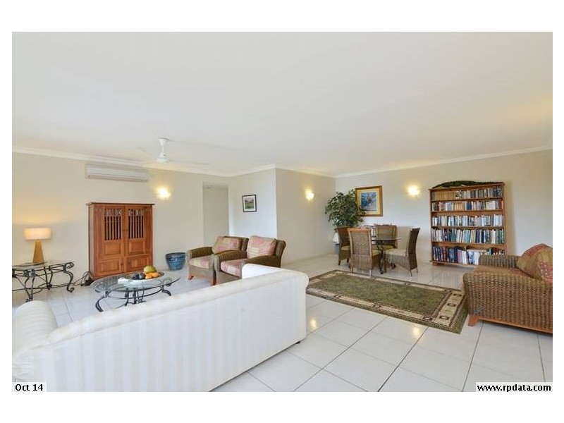 1757/2 Greenslopes Street, Cairns North QLD 4870