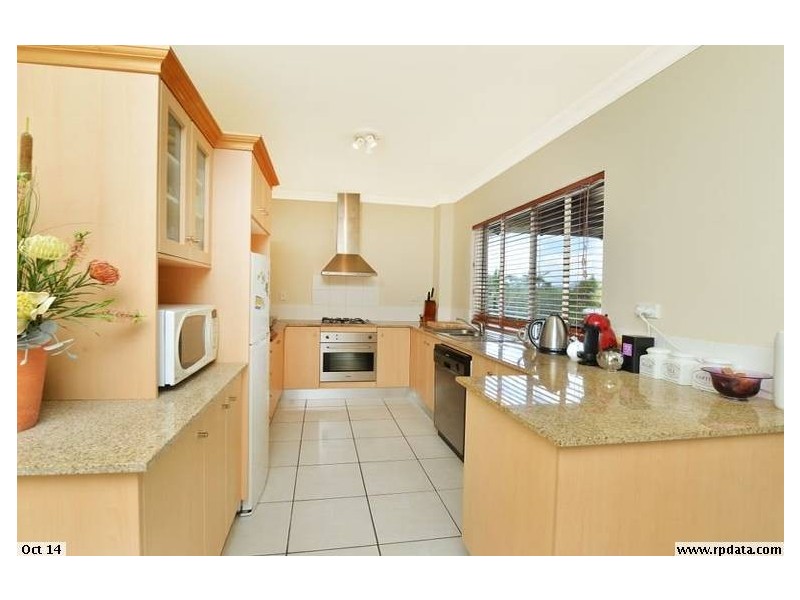 1757/2 Greenslopes Street, Cairns North QLD 4870