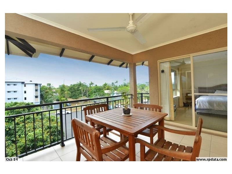 1757/2 Greenslopes Street, Cairns North QLD 4870