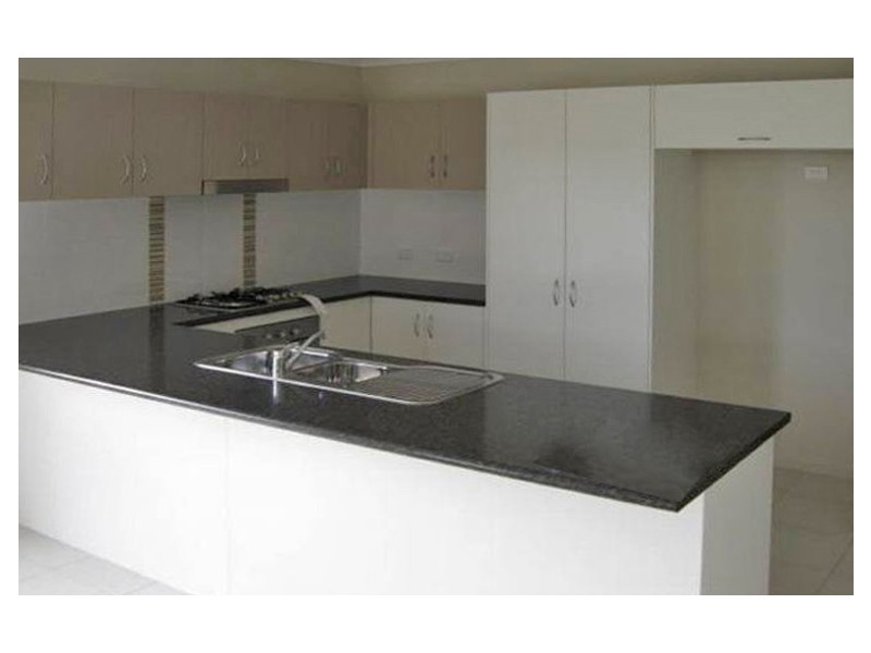 8 Seaways Street, Trinity Beach QLD 4879