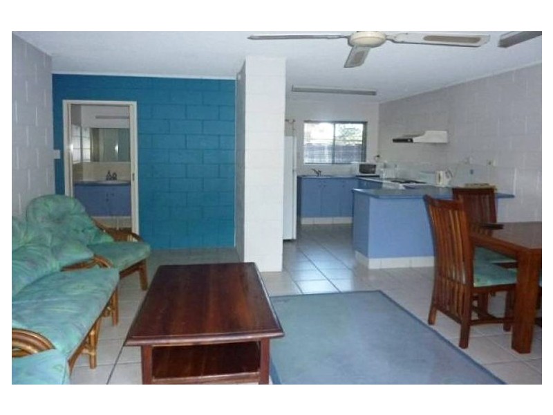 2/392 Severin Street, Parramatta Park QLD 4870