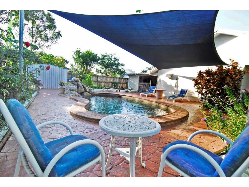 25 Sidlaw Street, Smithfield QLD 4878