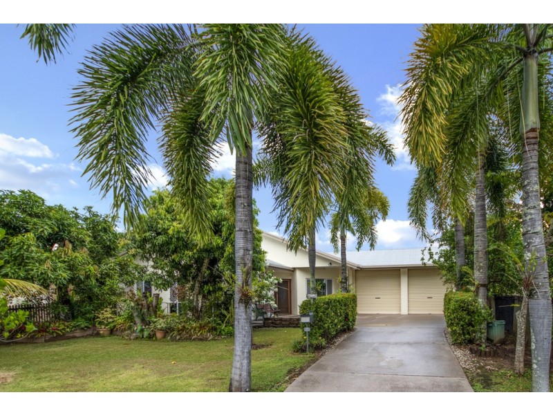 25 Sidlaw Street, Smithfield QLD 4878