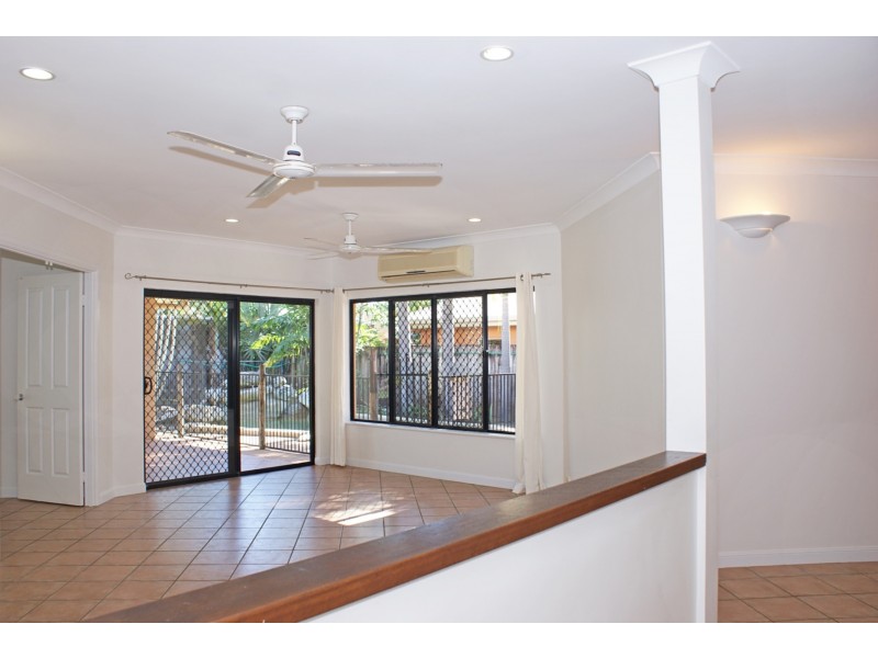 5 Cronulla Close, Kewarra Beach QLD 4879