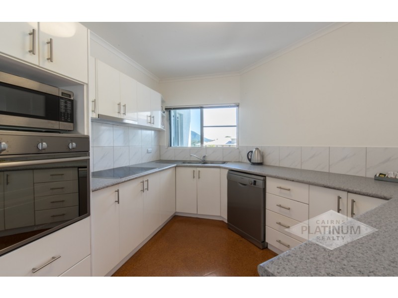 5/44 Moore Street, Trinity Beach QLD 4879