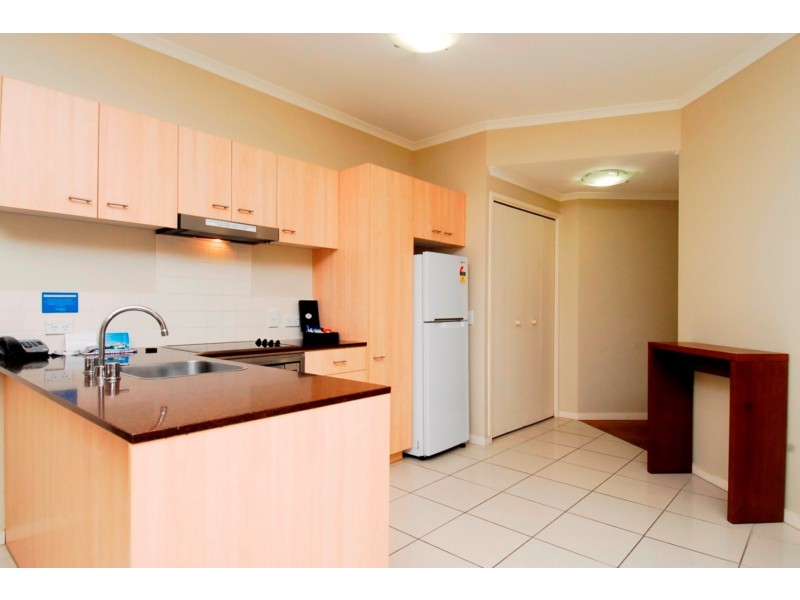 49 Williams Esplanade, Palm Cove QLD 4879