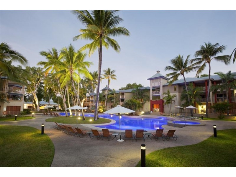49 Williams Esplanade, Palm Cove QLD 4879