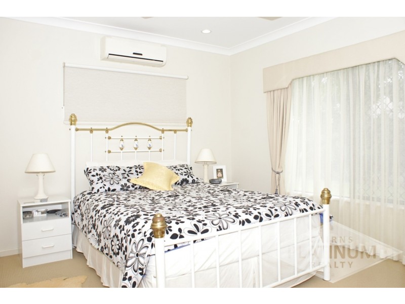 41 Fossilbrook Bend, Trinity Park QLD 4879