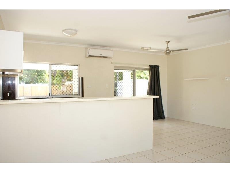 15 Cairnwell Street, Smithfield QLD 4878