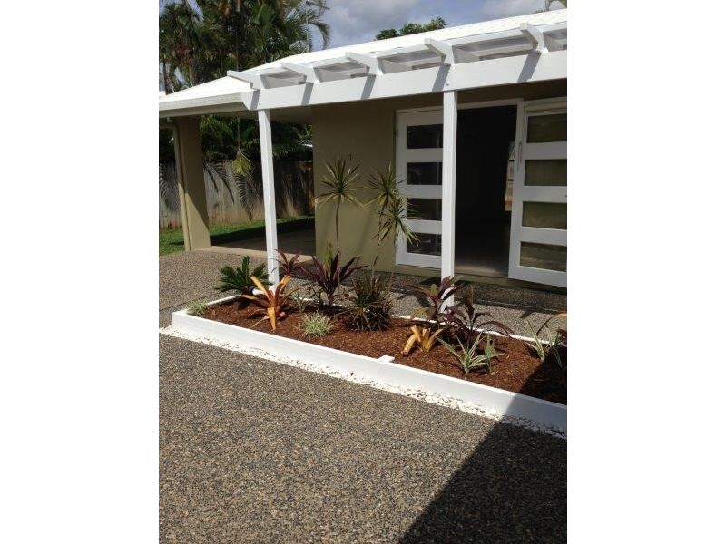 1/9 Strombus Avenue, Trinity Beach QLD 4879