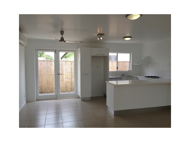 1/9 Strombus Avenue, Trinity Beach QLD 4879
