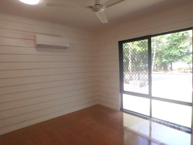 67 Sims Esplanade, Yorkeys Knob QLD 4878
