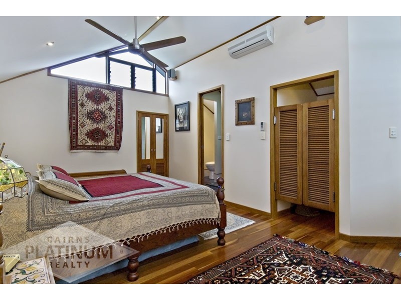 104 Harbour Drive, Trinity Park QLD 4879