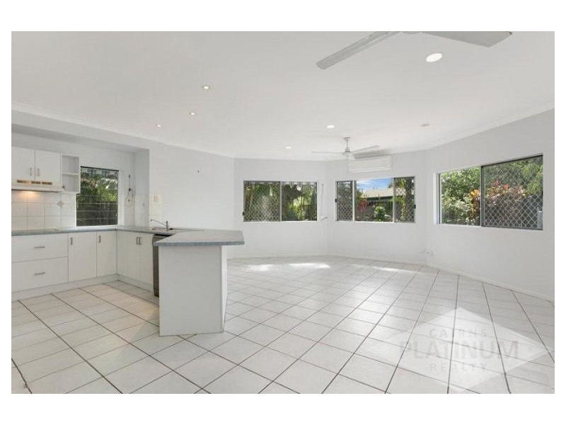 6 Squeaky Close, Kewarra Beach QLD 4879