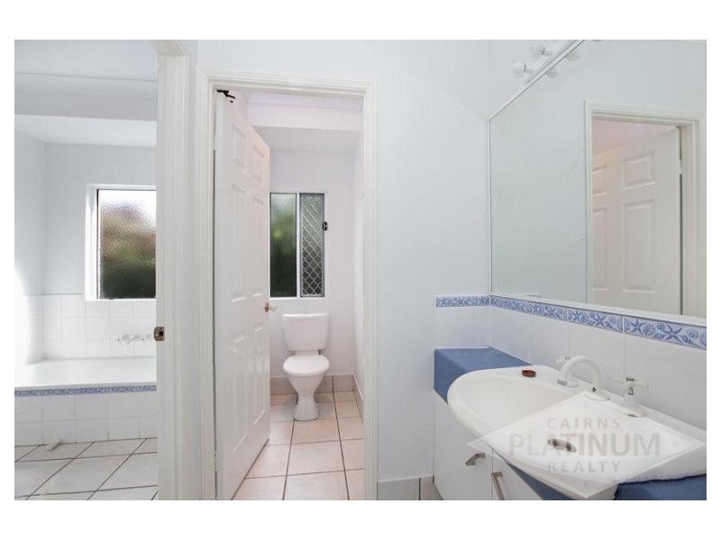 6 Squeaky Close, Kewarra Beach QLD 4879