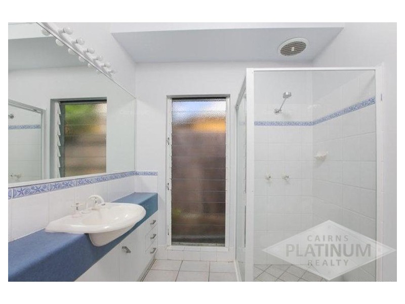 6 Squeaky Close, Kewarra Beach QLD 4879