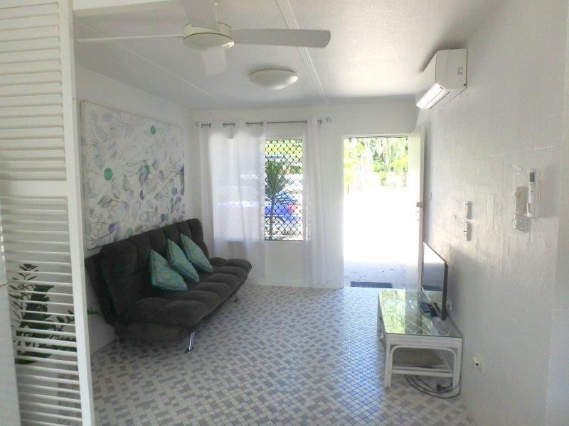 6/9 Amphora Street, Palm Cove QLD 4879