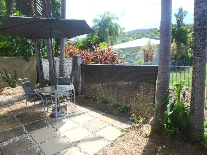 6/9 Amphora Street, Palm Cove QLD 4879