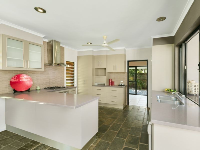 23 Starling Street, Kewarra Beach QLD 4879