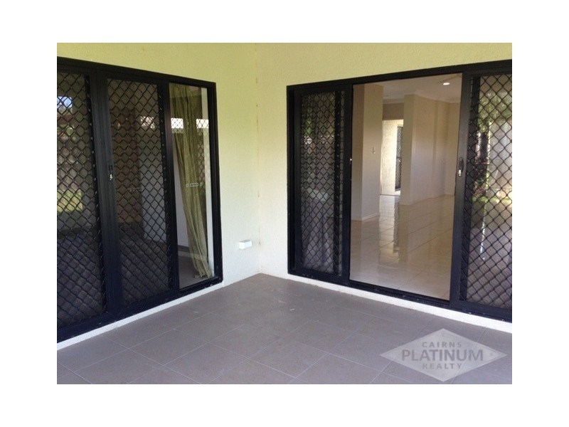 35 Seaways Street, Trinity Beach QLD 4879