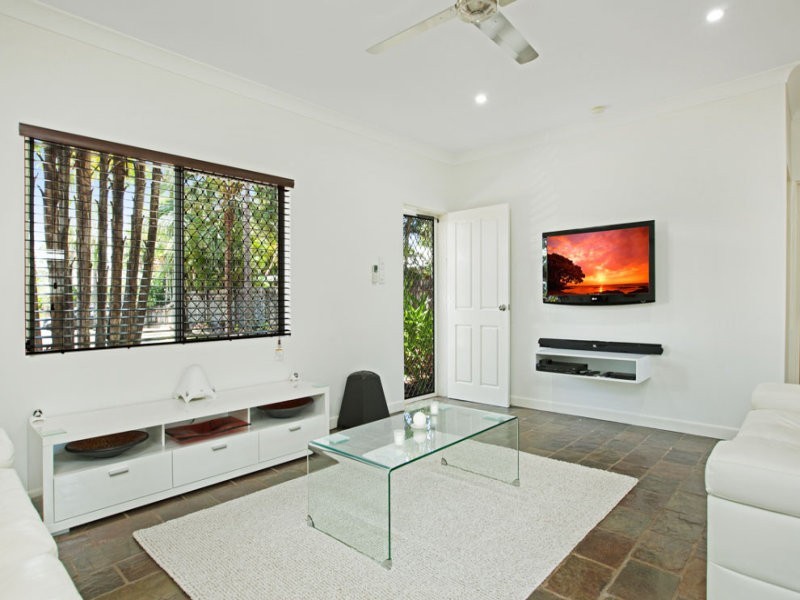 2/8 Portsea Crescent, Kewarra Beach QLD 4879