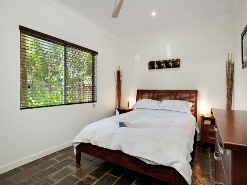 2/8 Portsea Crescent, Kewarra Beach QLD 4879