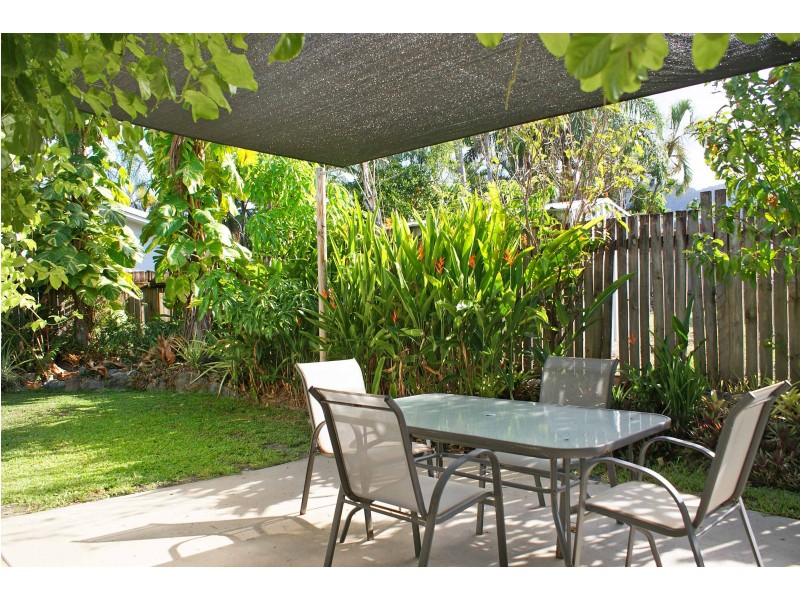 2/8 Portsea Cres, Kewarra Beach QLD 4879