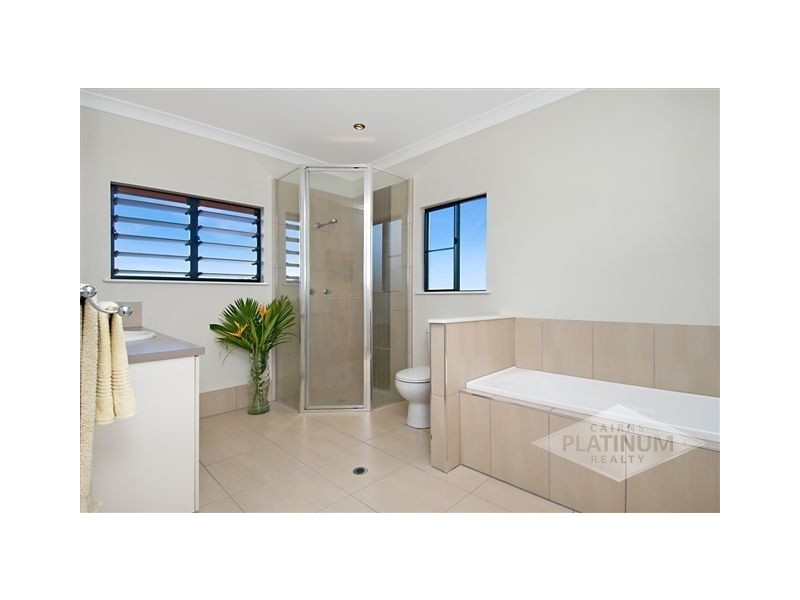 82 Harbour Drive, Trinity Beach QLD 4879