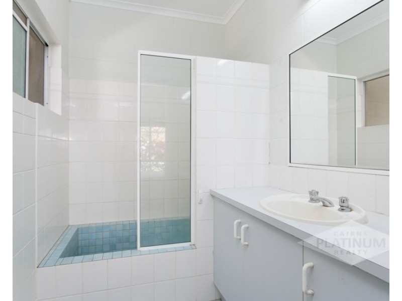 10 Limpet Close, Trinity Beach QLD 4879