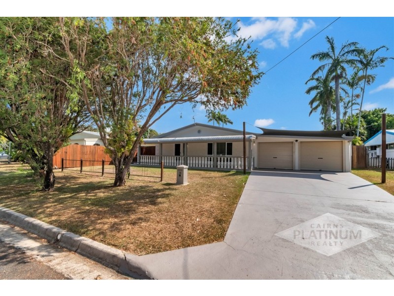 15 Periwinkle Street, Trinity Beach QLD 4879