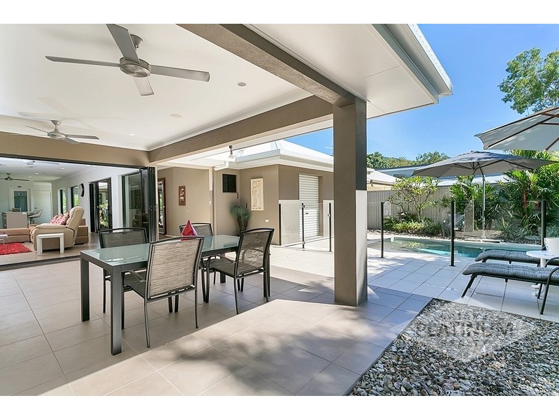 4 Saunders Court, Clifton Beach QLD 4879