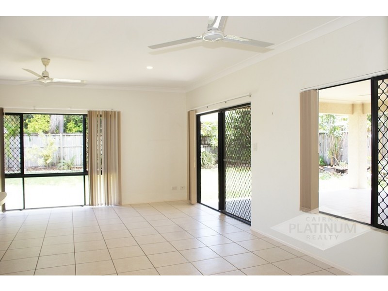 3 Norwood Crescent, Trinity Park QLD 4879