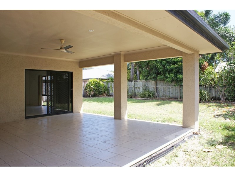 3 Norwood Crescent, Trinity Park QLD 4879