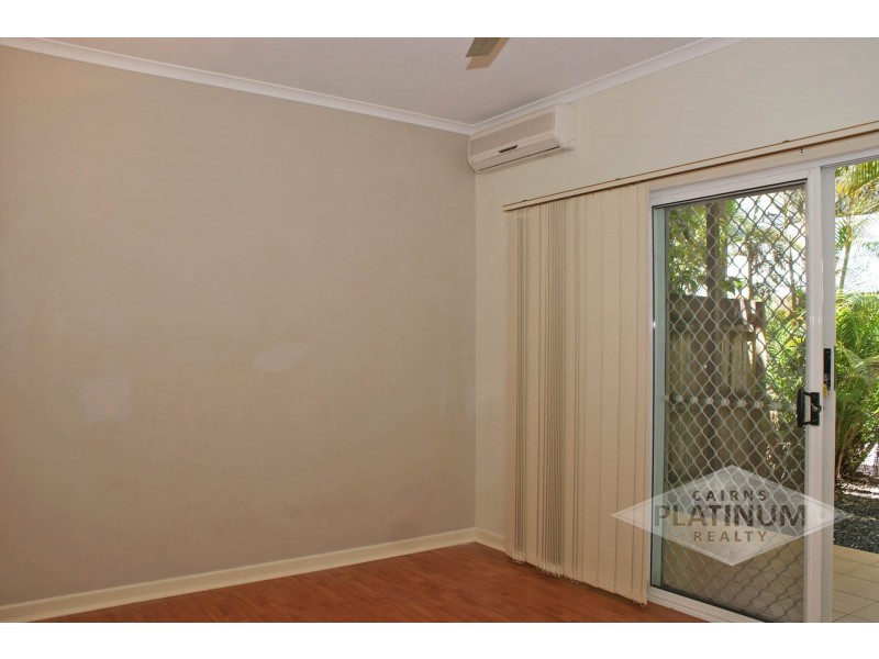 2/15 Amphora Street, Palm Cove QLD 4879