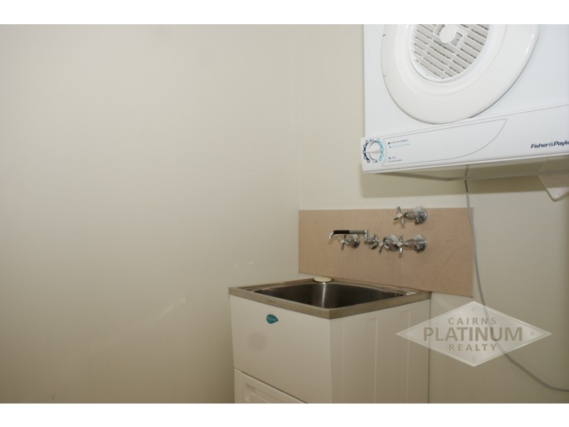 2/15 Amphora Street, Palm Cove QLD 4879