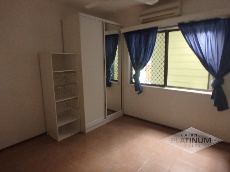 1 Kerryanne Close, Smithfield QLD 4878