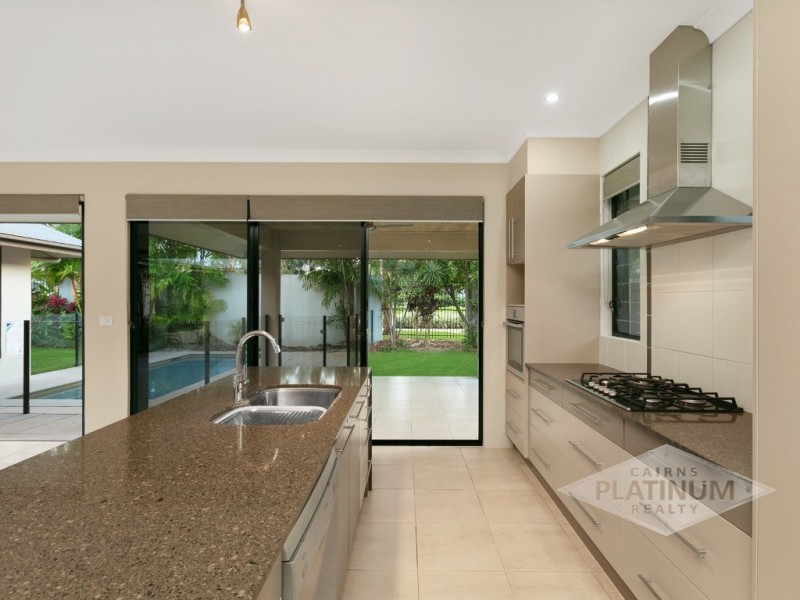 53 Cascade Boulevard, Palm Cove QLD 4879