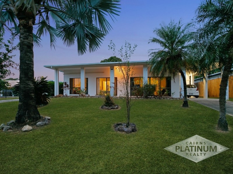 63 Terebra Street, Palm Cove QLD 4879